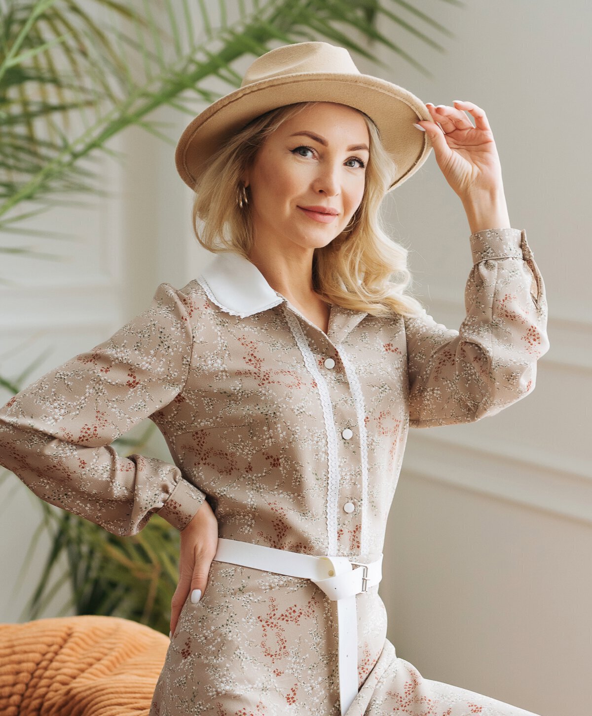 San Jose Zo Skin Health model with tan hat