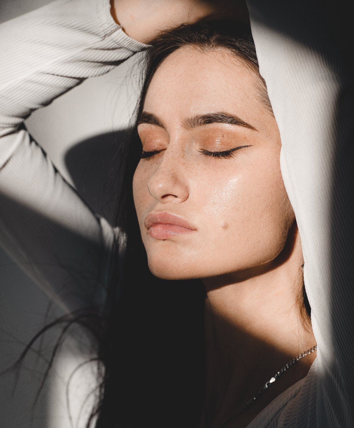 Palo Alto & San Jose botox model with brown hair